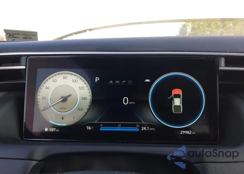 2022 Hyundai Santa Cruz Limited z USA, uszkodzony, nr VIN 5NTJEDAF8NH024932